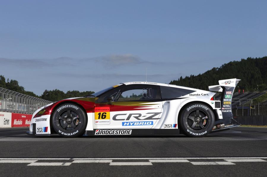  Honda CR-Z GT300 Team by Mugen 2012 года  (фото 10 из 22)